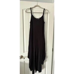 Elegant Black Maxi Dress